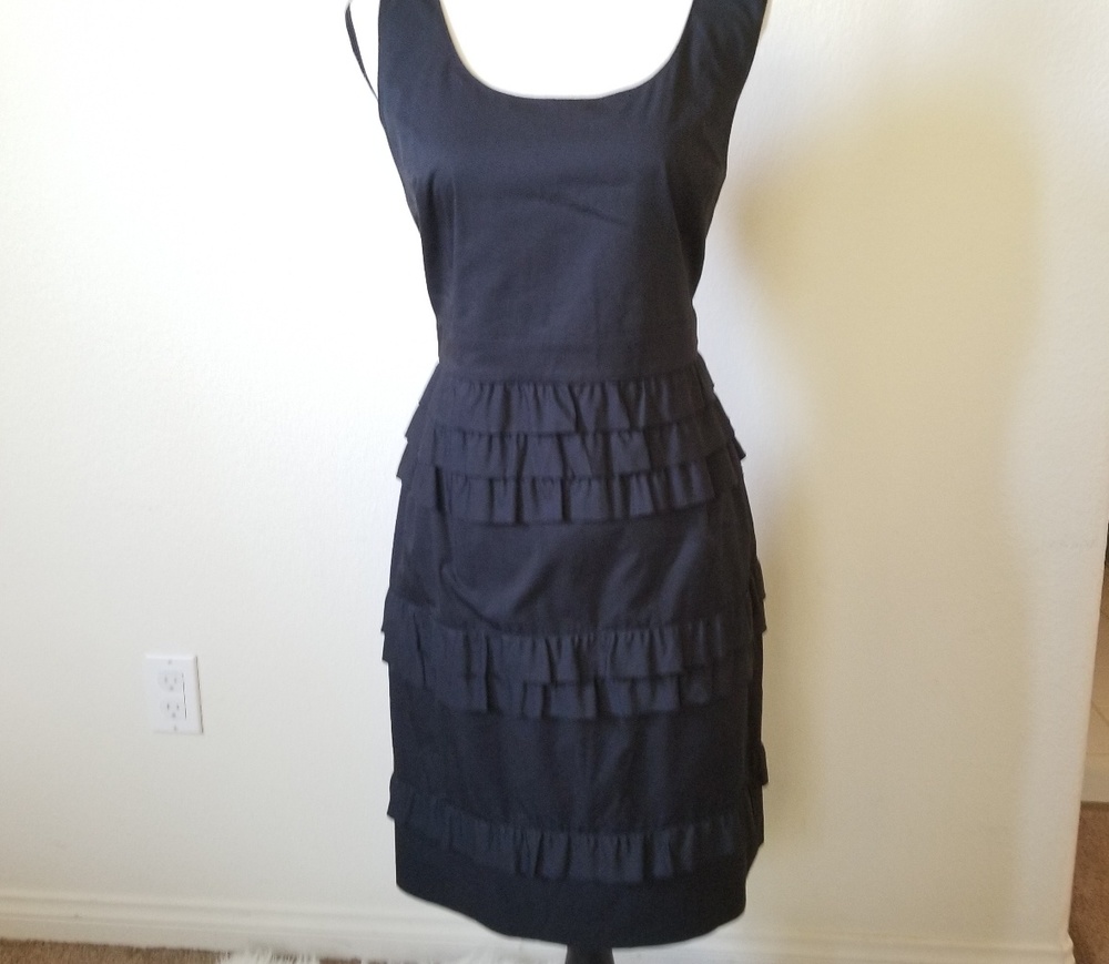 Elie Tahari Women's Sleeveless Black Ruffled Dress